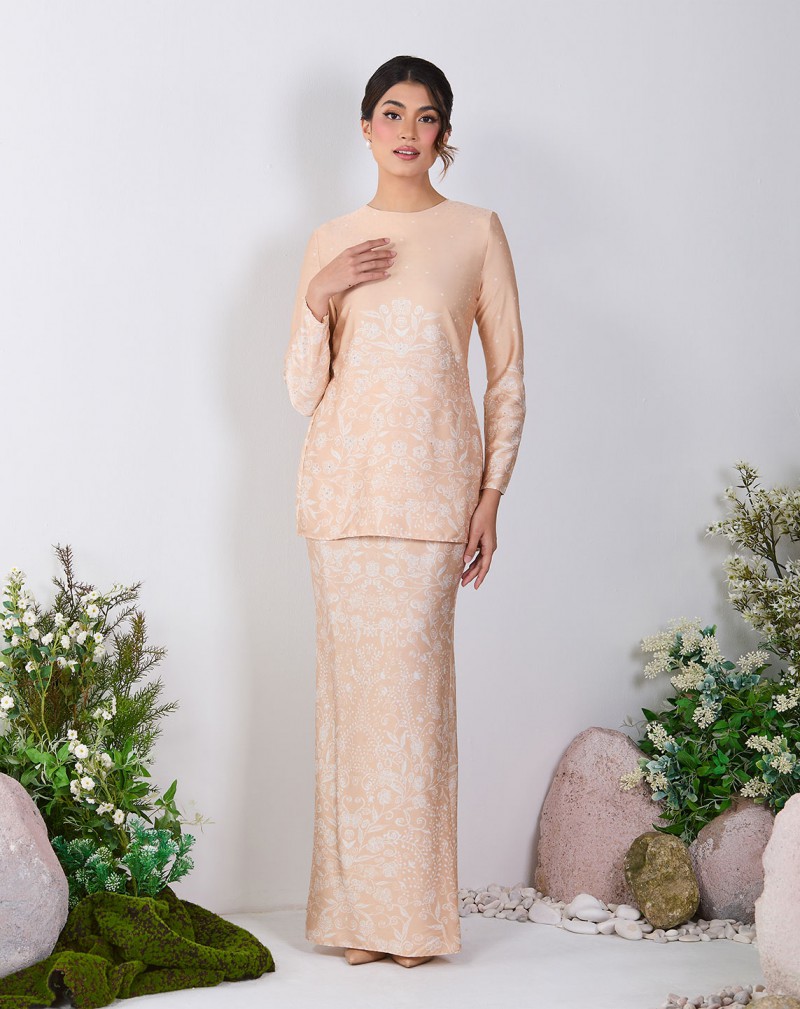 MISTY BAJU KURUNG