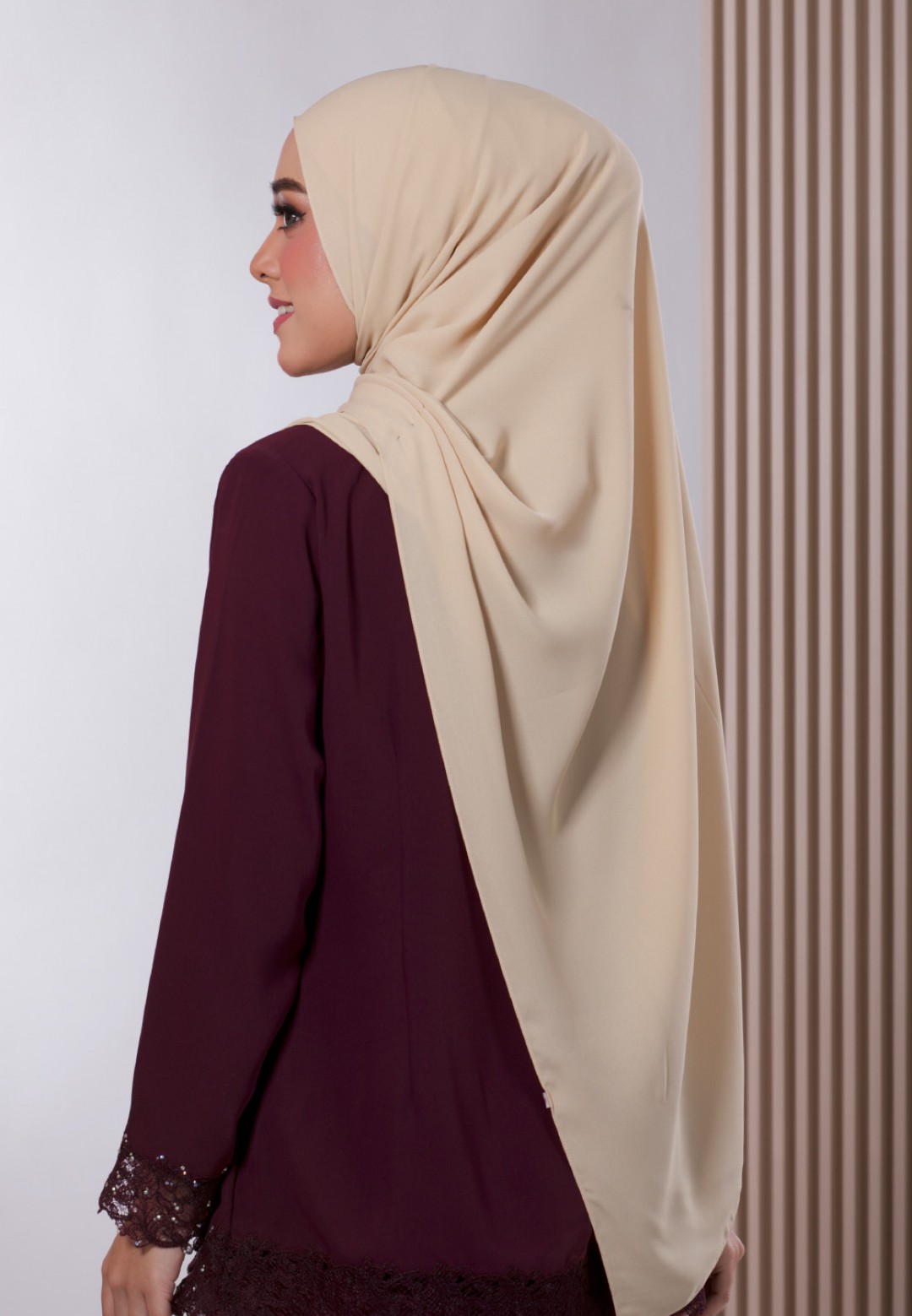 SHAWL WARDIYAH PLAIN DIAMOND 238