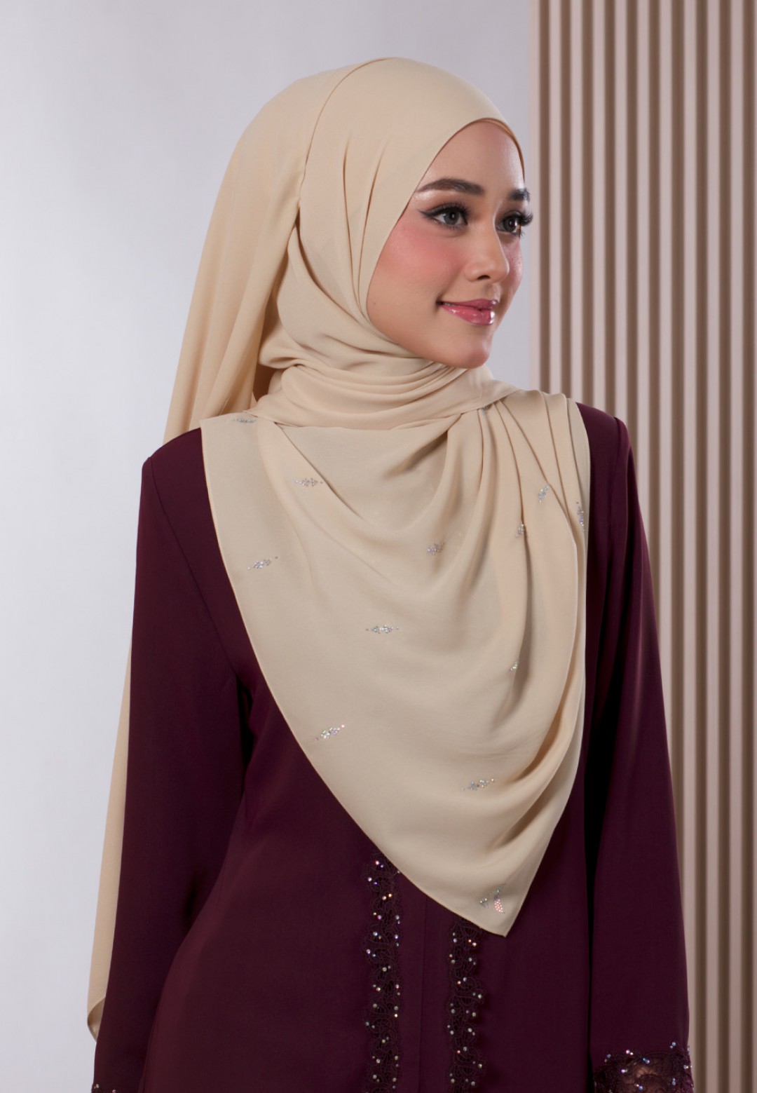 SHAWL WARDIYAH PLAIN DIAMOND 238