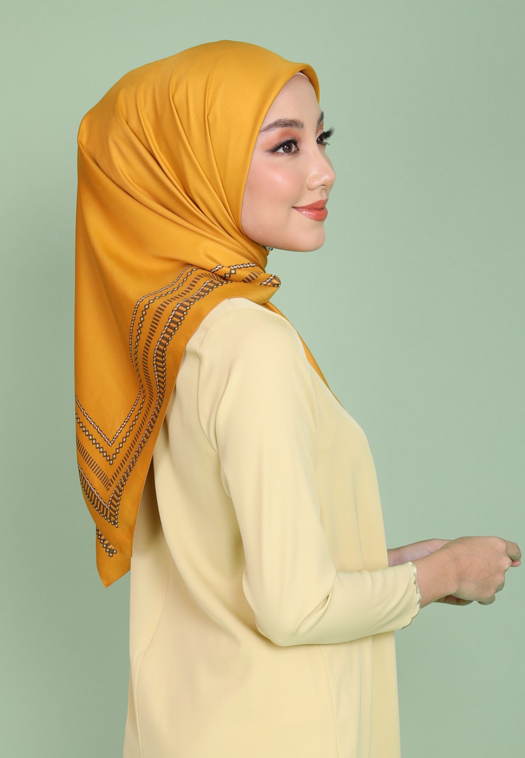 SQ HAZEL TWIST TWILL PTD 190