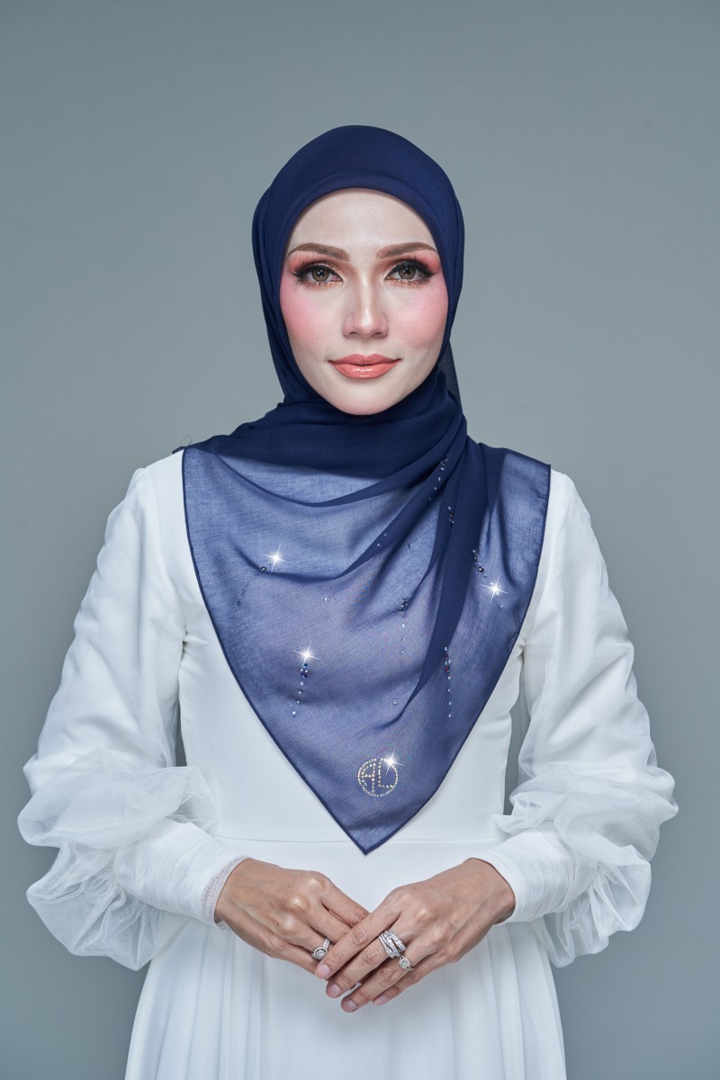 SQ MAIRA VOILE PLAIN DIAMOND