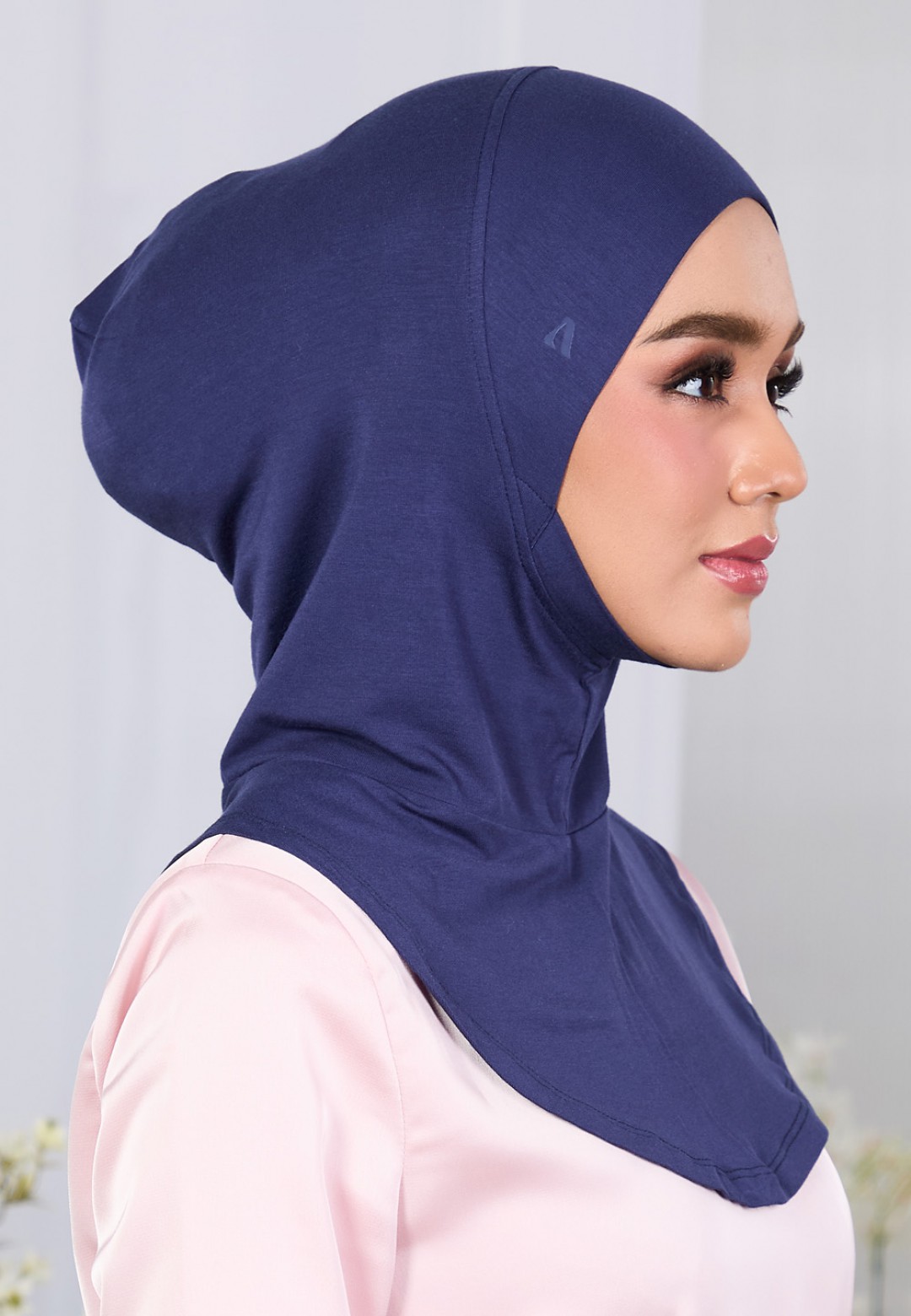 FULL STYLE INNER NECK 79 (VOL III)