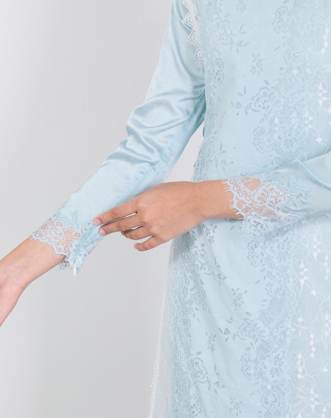 NOEMIE DRESS