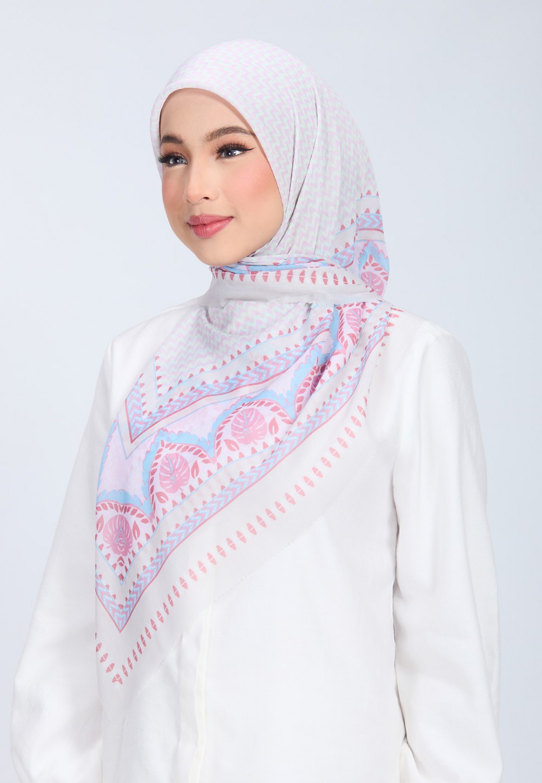 SQ EMAAN VOILE PRINTED LASERCUT