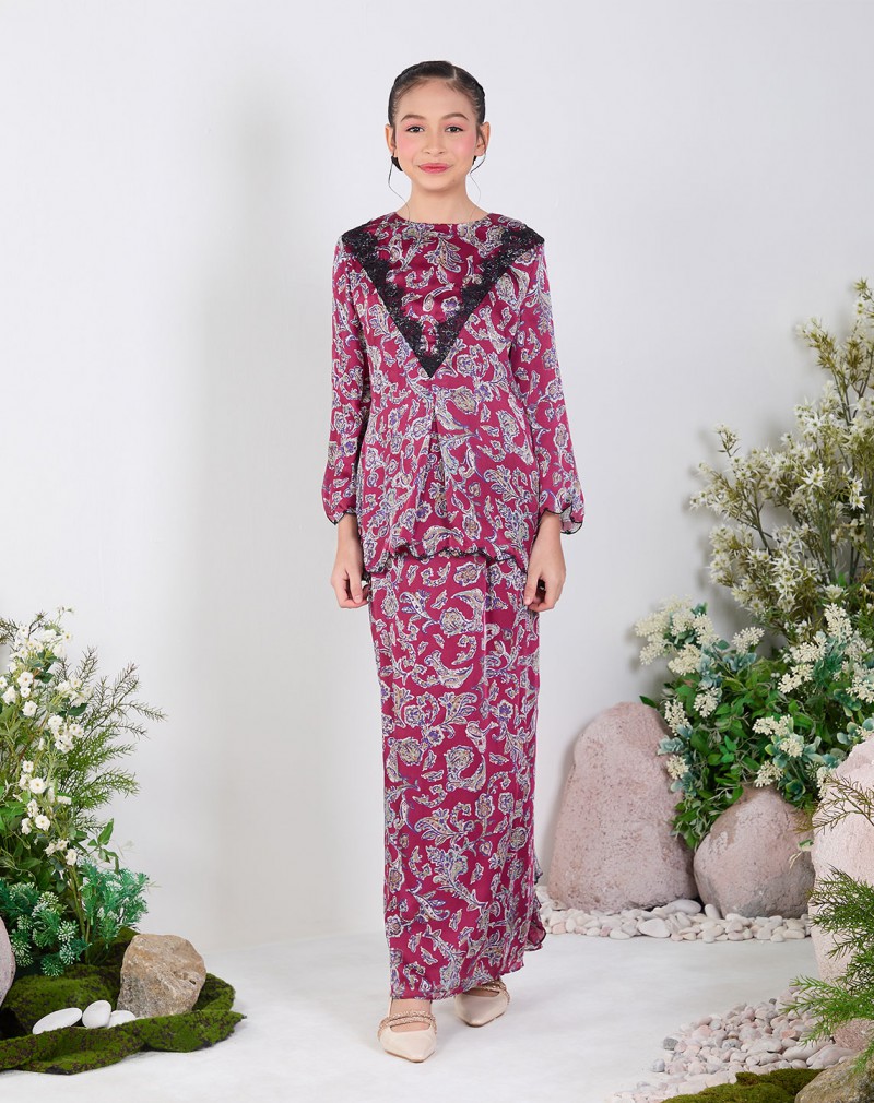 NUREEN BAJU KURUNG (KIDS/TEENS)