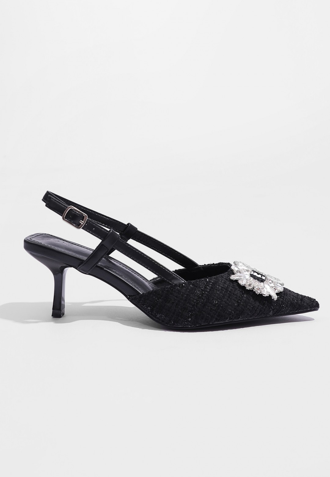 NISA PUMPS