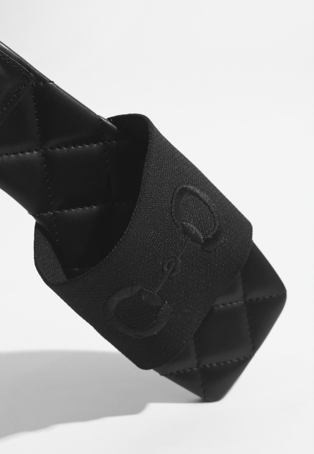 CELINE SLIDE