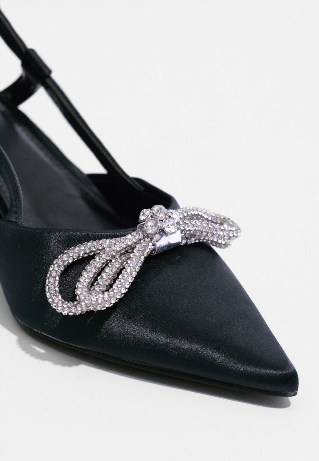 FARA SLINGBACK