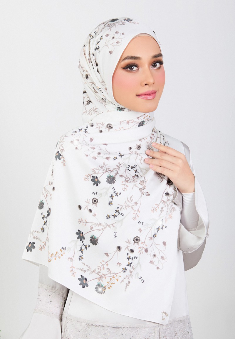 SHAWL BLOSSOM CASCADE PRINTED DIAMOND