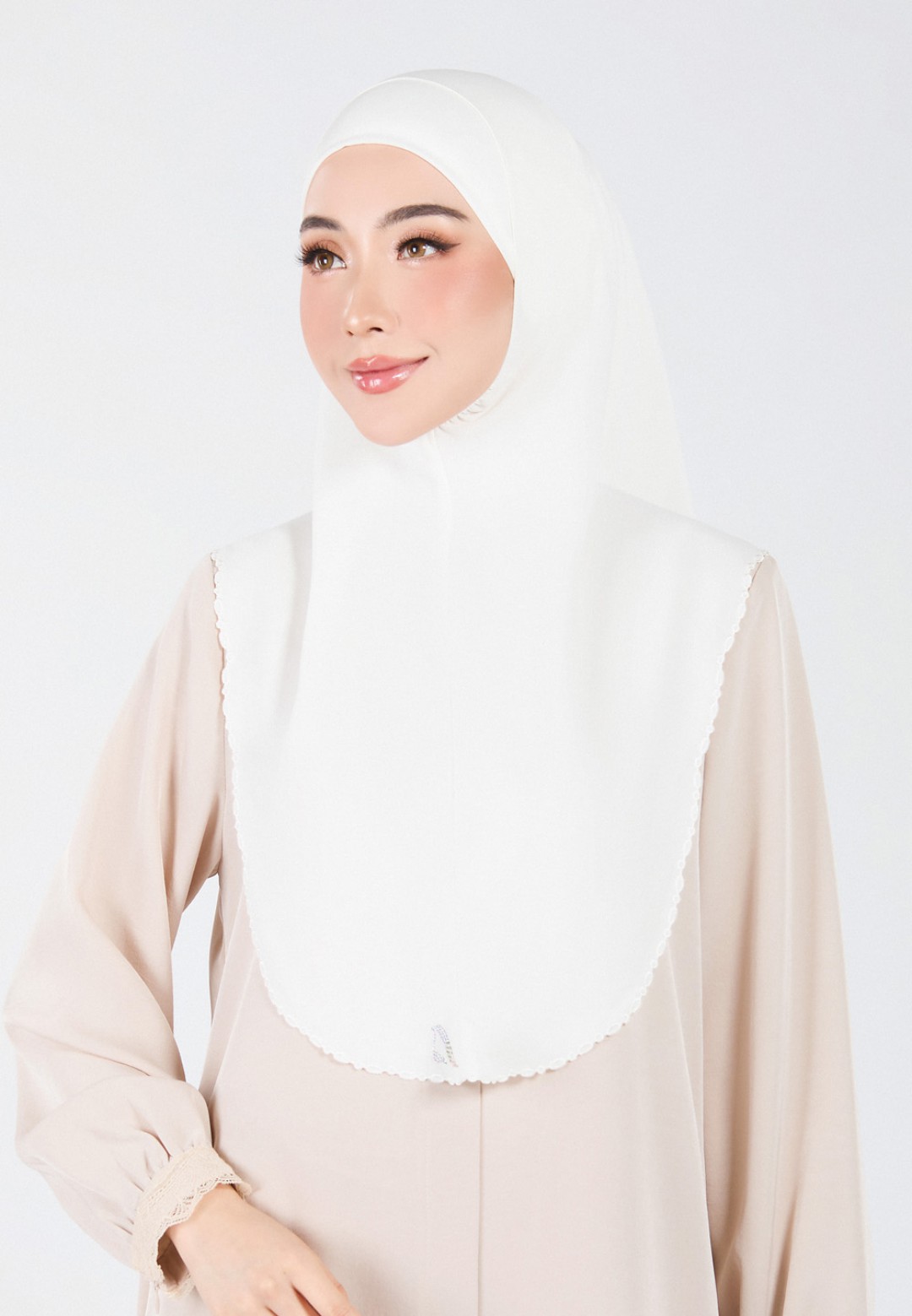 SYRIA ELURA PLAIN EMBROIDERY