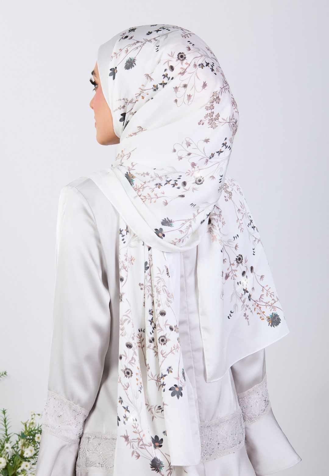 SHAWL BLOSSOM CASCADE PRINTED DIAMOND
