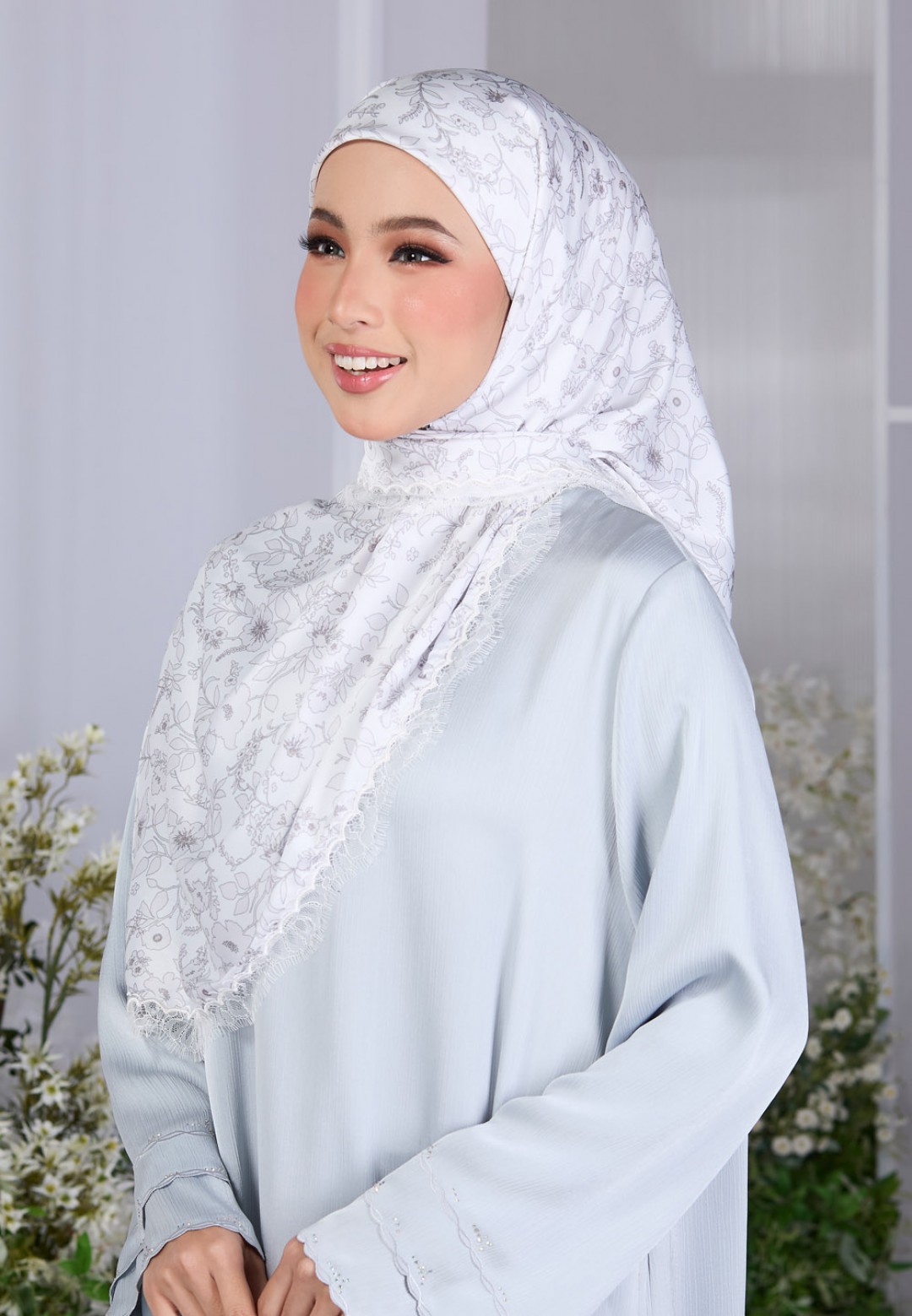 SQ BIANCA PTD WITH LACE