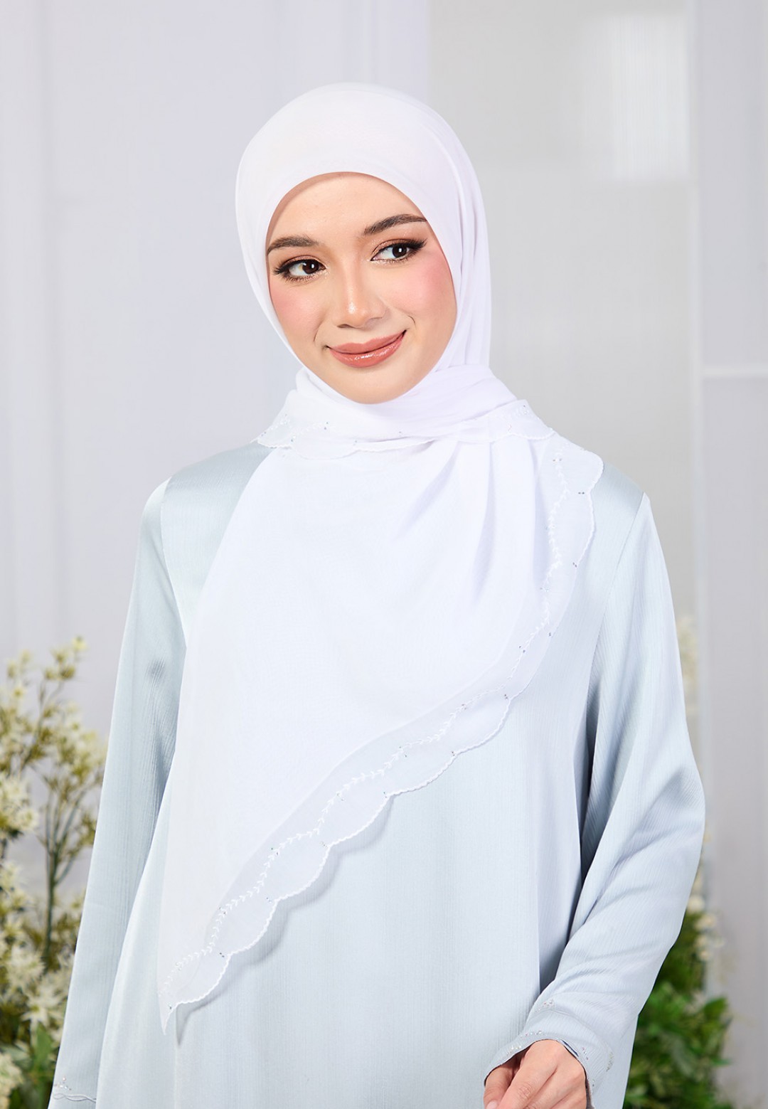 SQ FIOREN FLUER VOILE EMBROIDERY