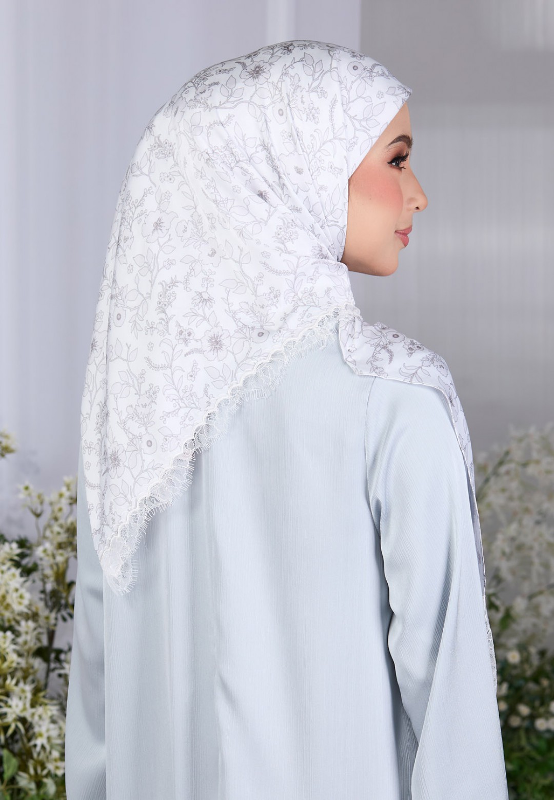 SQ BIANCA PTD WITH LACE