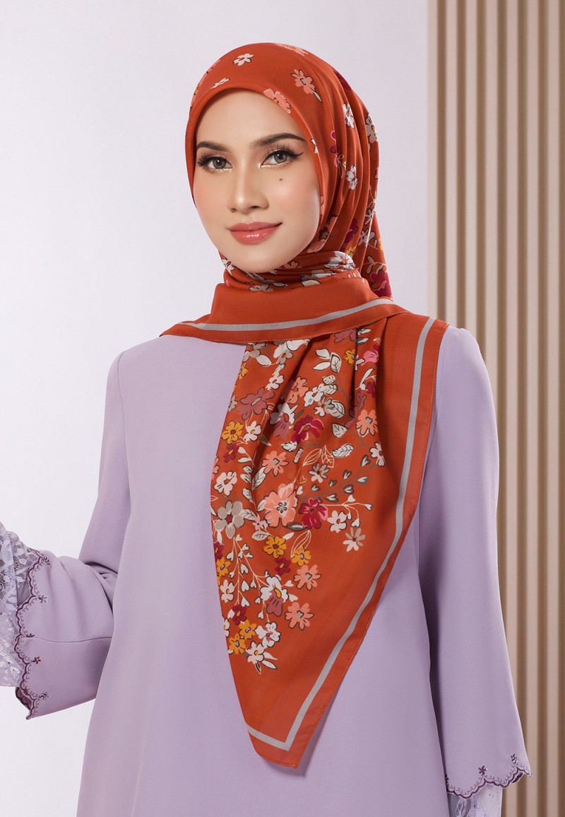 SQUARE TYRA VOILE PTD 119