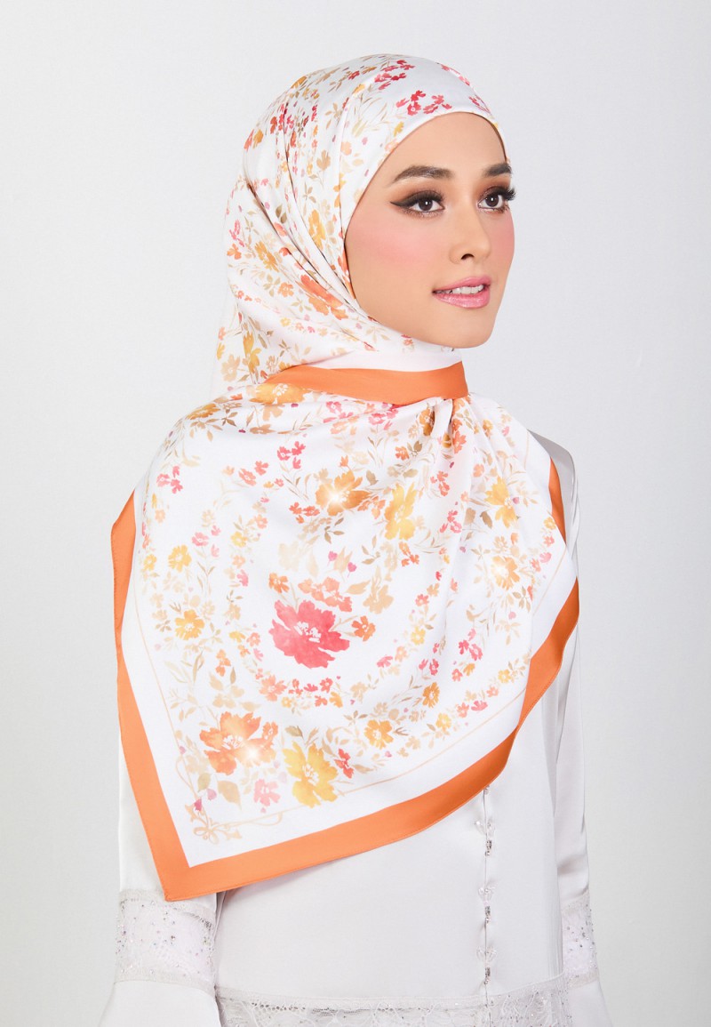 SQ PETITE PETALS PRINTED DIAMOND