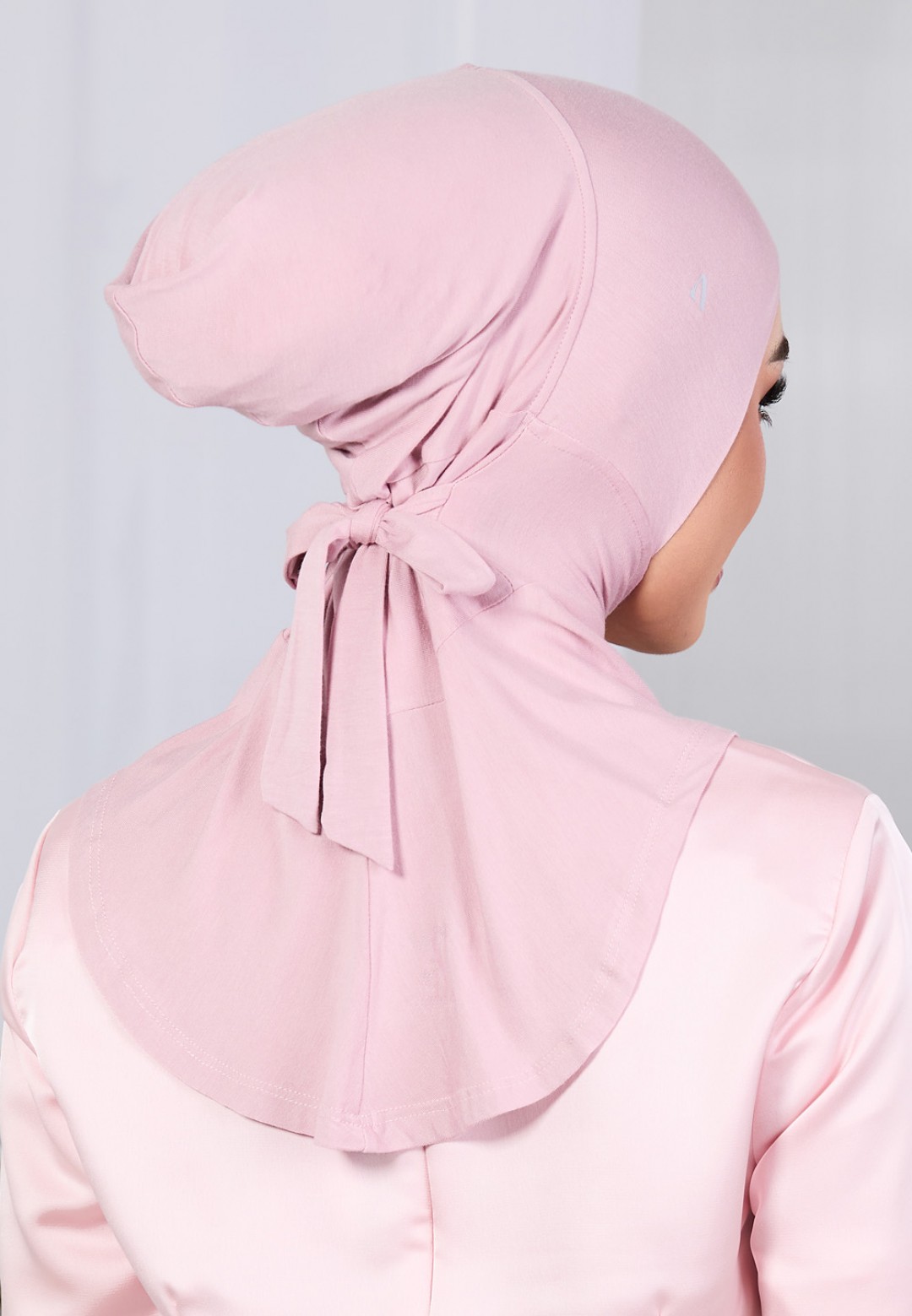 FITTED NECK TIE BACK INNER 79 (VOL III)
