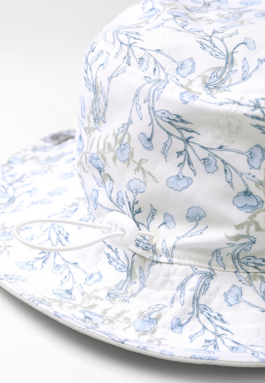 TWEETY PIE BUCKET HAT