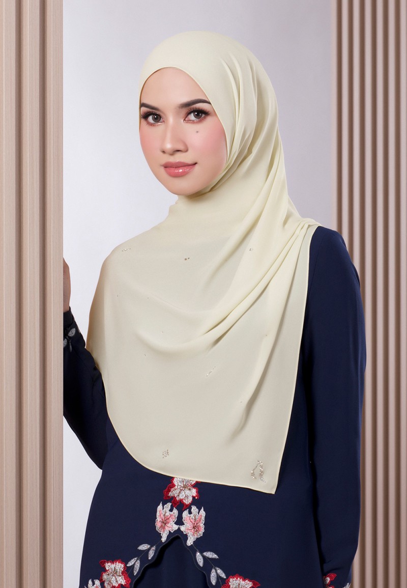 SHAWL WARDAH PLAIN DIAMOND 228