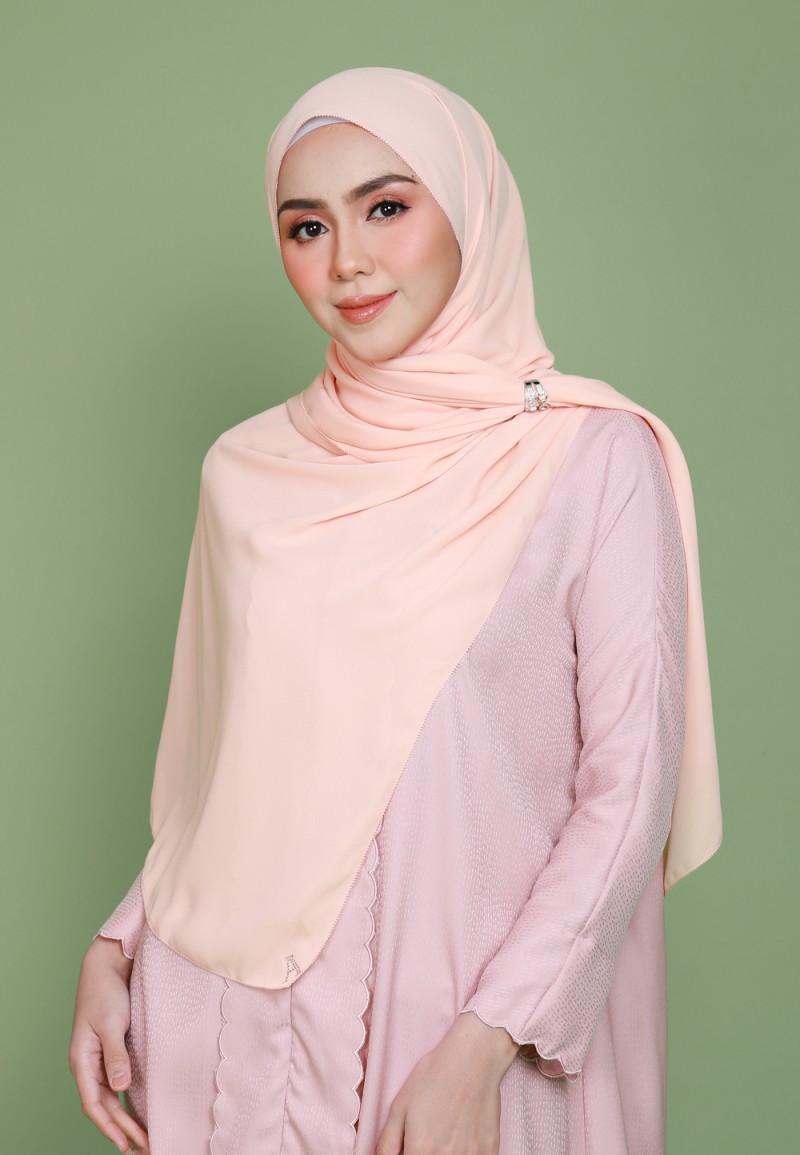 SHAWL PARFAITE EYELASH PLAIN 178