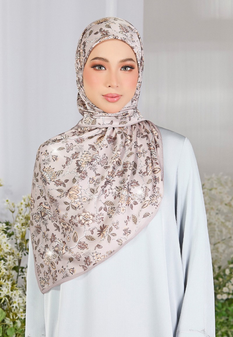 SQ FLUERYN BLOOM PRINTED DIAMOND