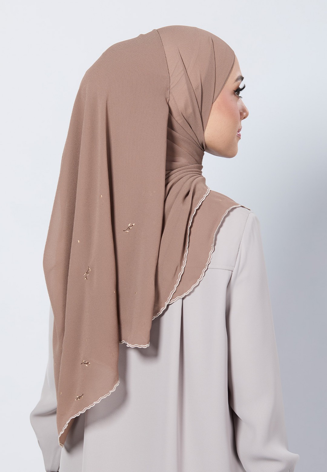 SHAWL ADORA PLAIN EMBROIDERY