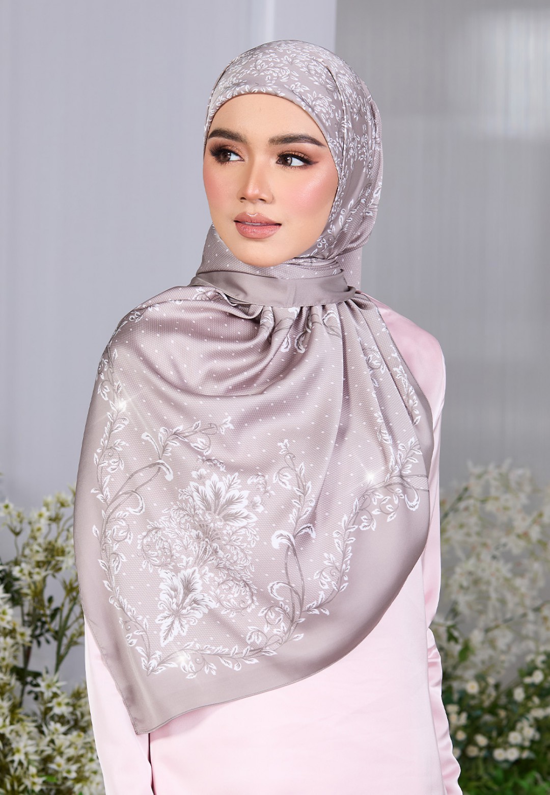 SQ FLORILUXE PRINTED DIAMOND