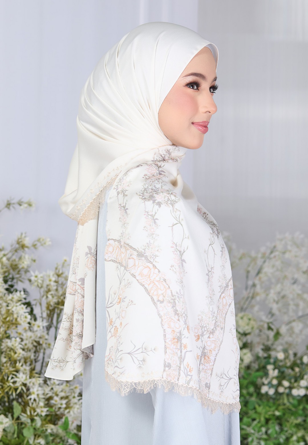 SHAWL AUBREY PTD WITH LACE