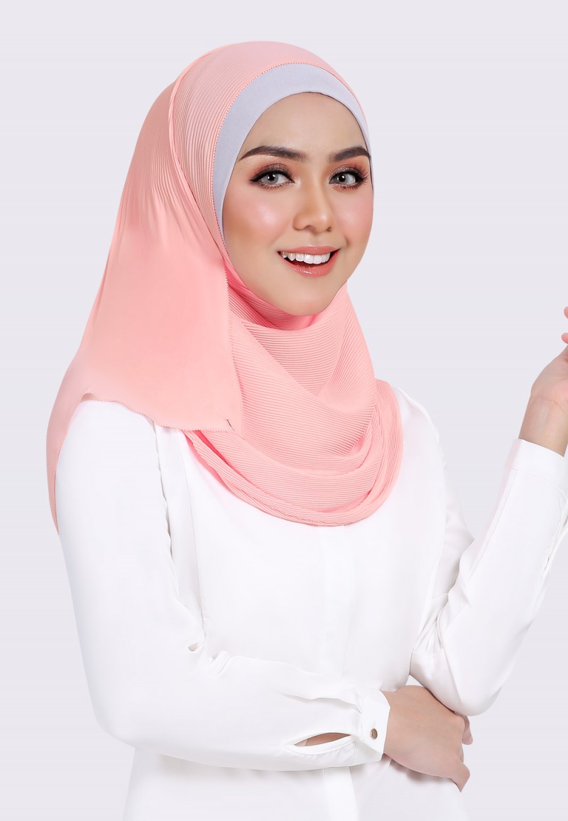 INSTANT PRETTY PLEAT SEMI PLAIN EYELASH 189
