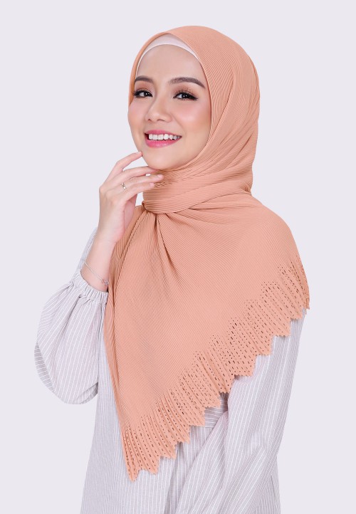 SHAWL LASERCUT PRETTY PLEATS 209