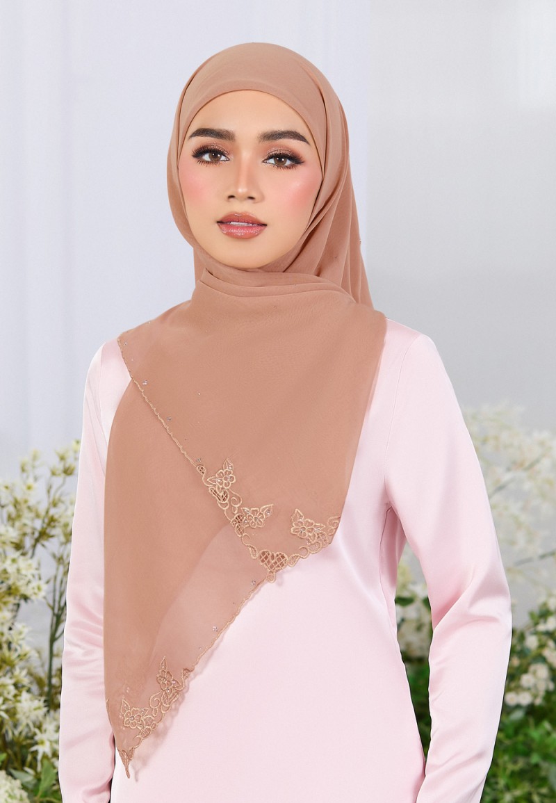 SQ VELOUR ROSE VOILE EMBROIDERY DIAMOND