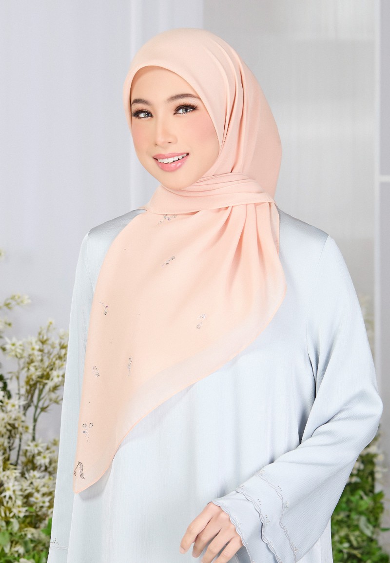 SQ PETALISCENT VOILE PLAIN DIAMOND