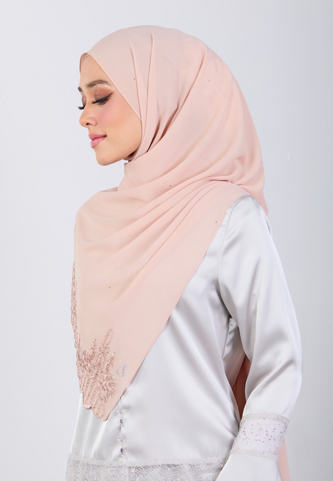 SHAWL MARHAYNE PLAIN EMBROIDERY DIAMOND