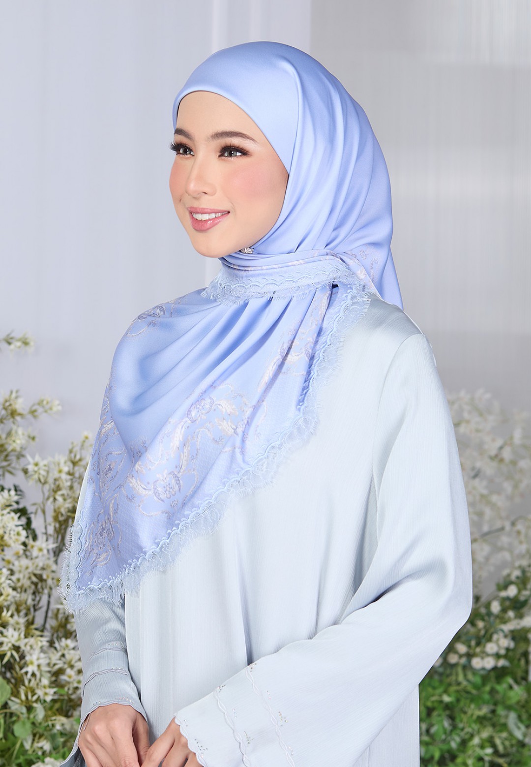 SQ WAYLA PRINTED WITH LACE