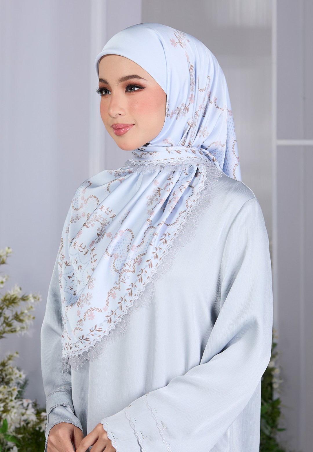 SQ TANIA PTD WITH LACE