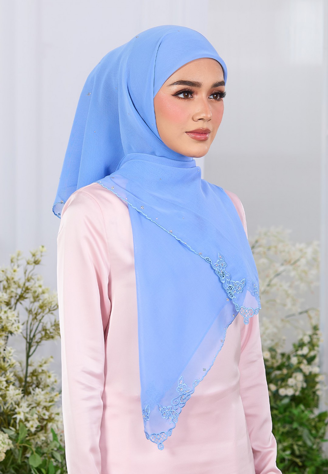 SQ VELOUR ROSE VOILE EMBROIDERY DIAMOND