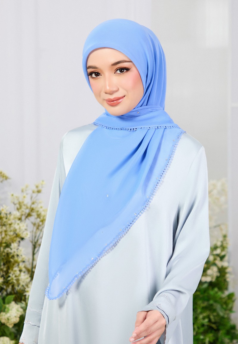 SQ ELVA BLUME VOILE LACE DIAMOND