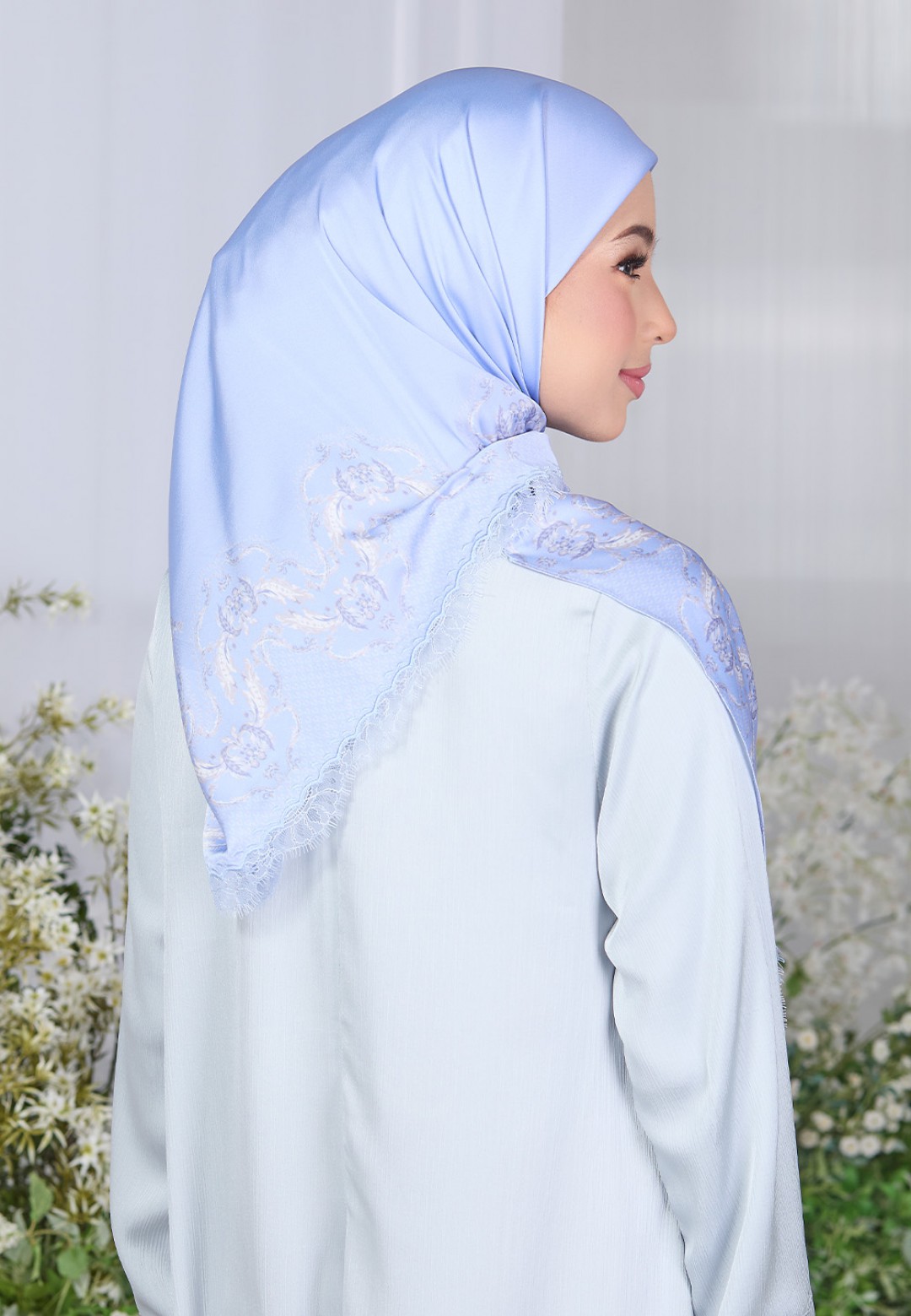 SQ WAYLA PRINTED WITH LACE