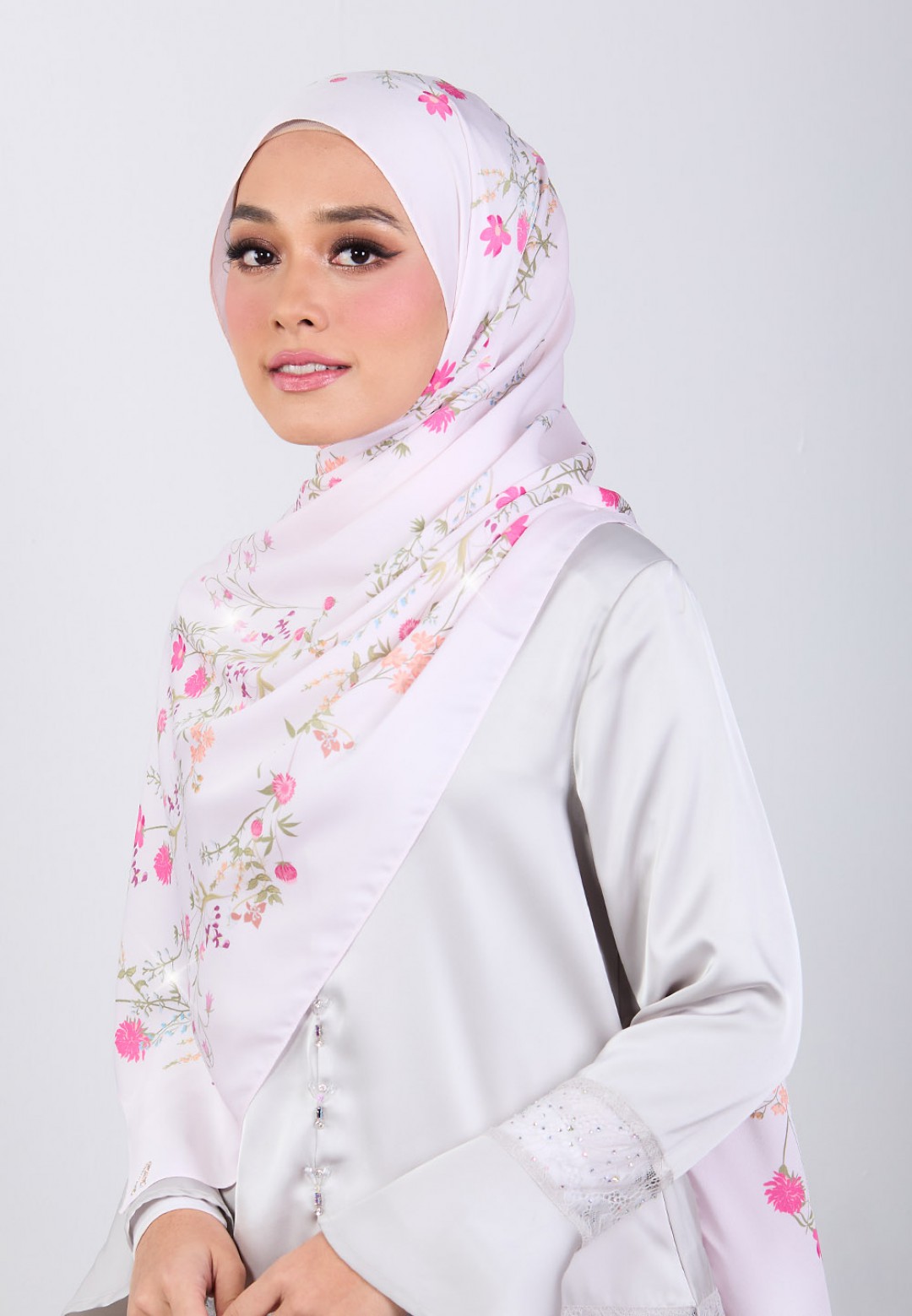 SHAWL BLOSSOM CASCADE PRINTED DIAMOND