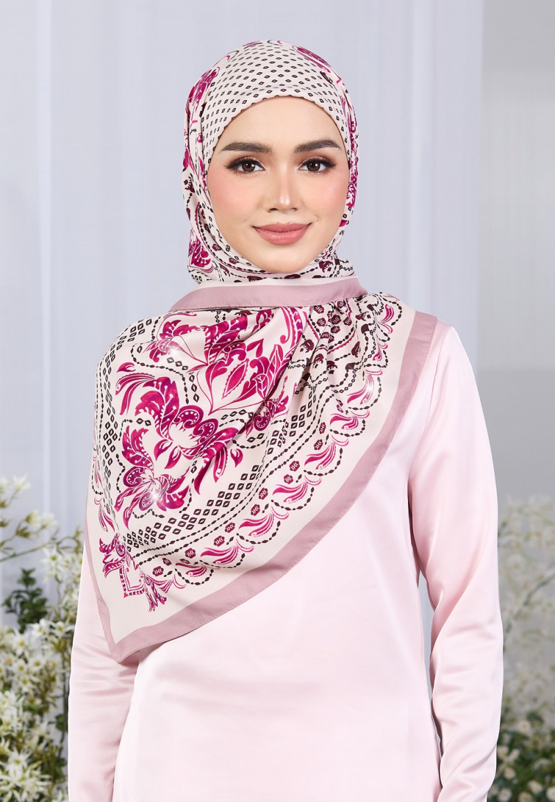 SQ YAZMIN TWILL PTD DIAMOND