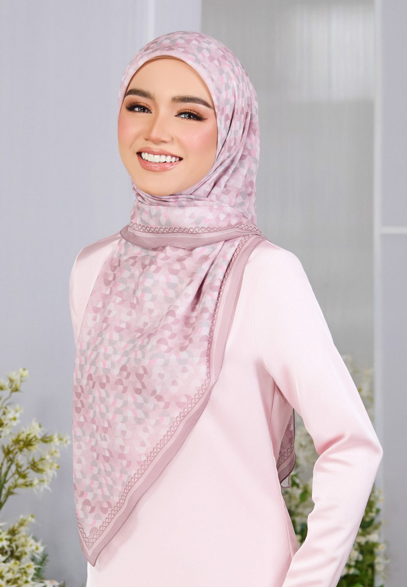 SQ DREAMY GLAZE VOILE PTD
