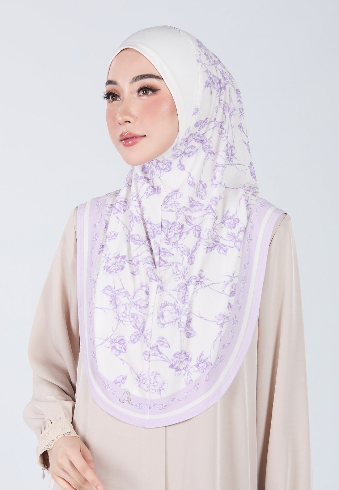 TIARA NISREEN STD S/A