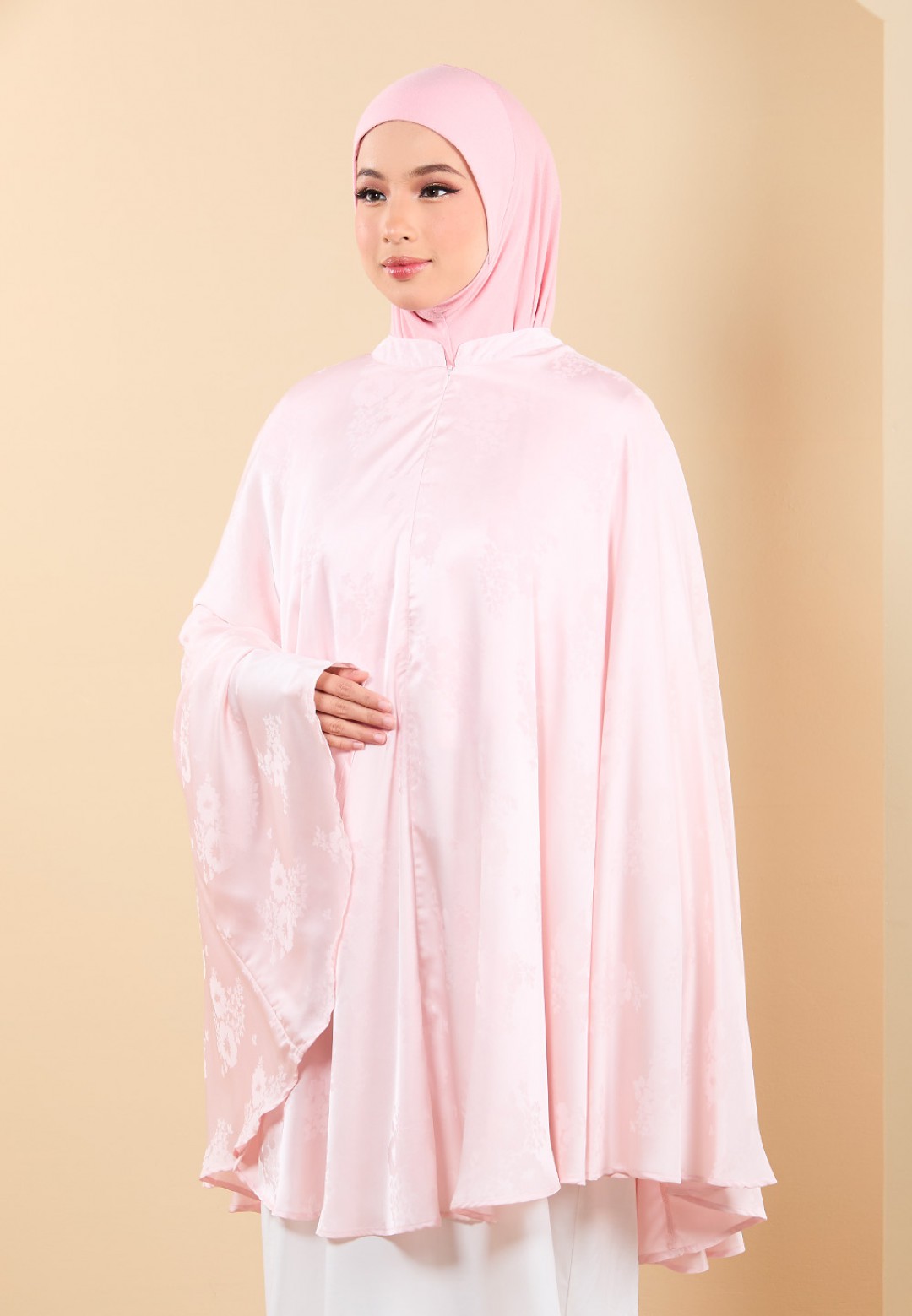 DAFINA TRAVEL PRAYERCAPE SET