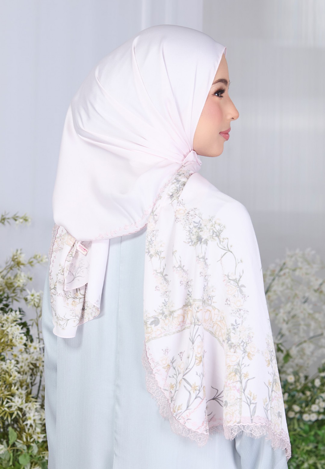 SHAWL AUBREY PTD WITH LACE