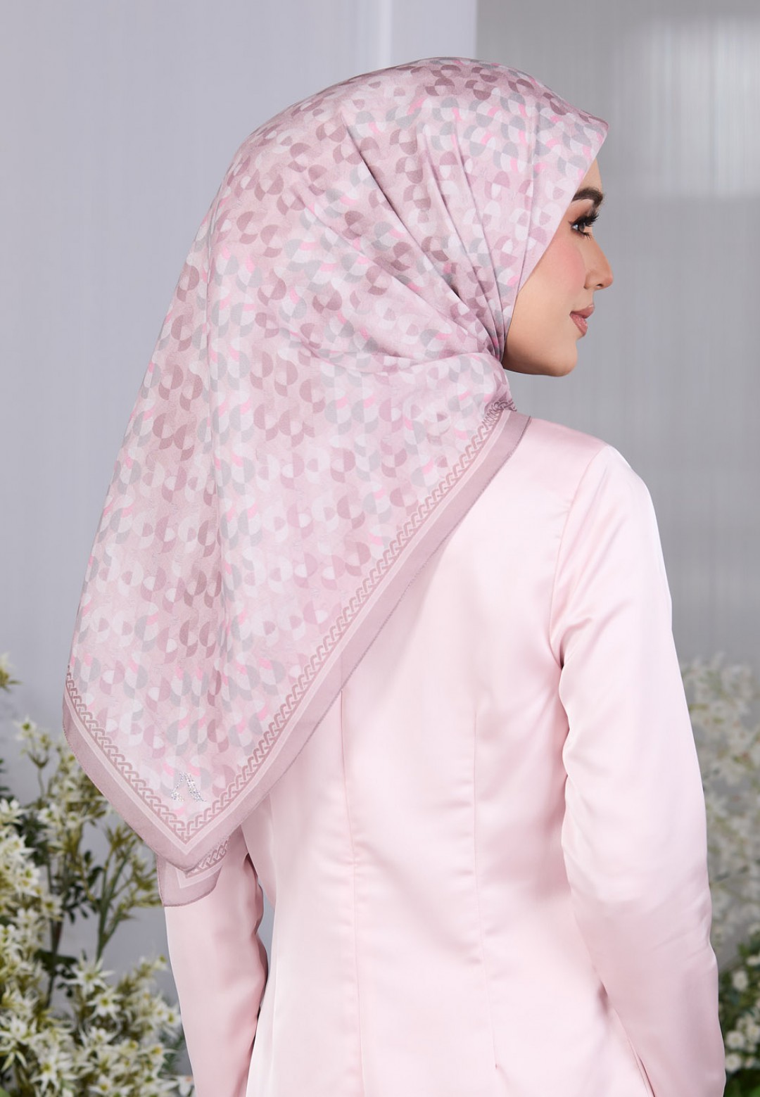 SQ DREAMY GLAZE VOILE PTD