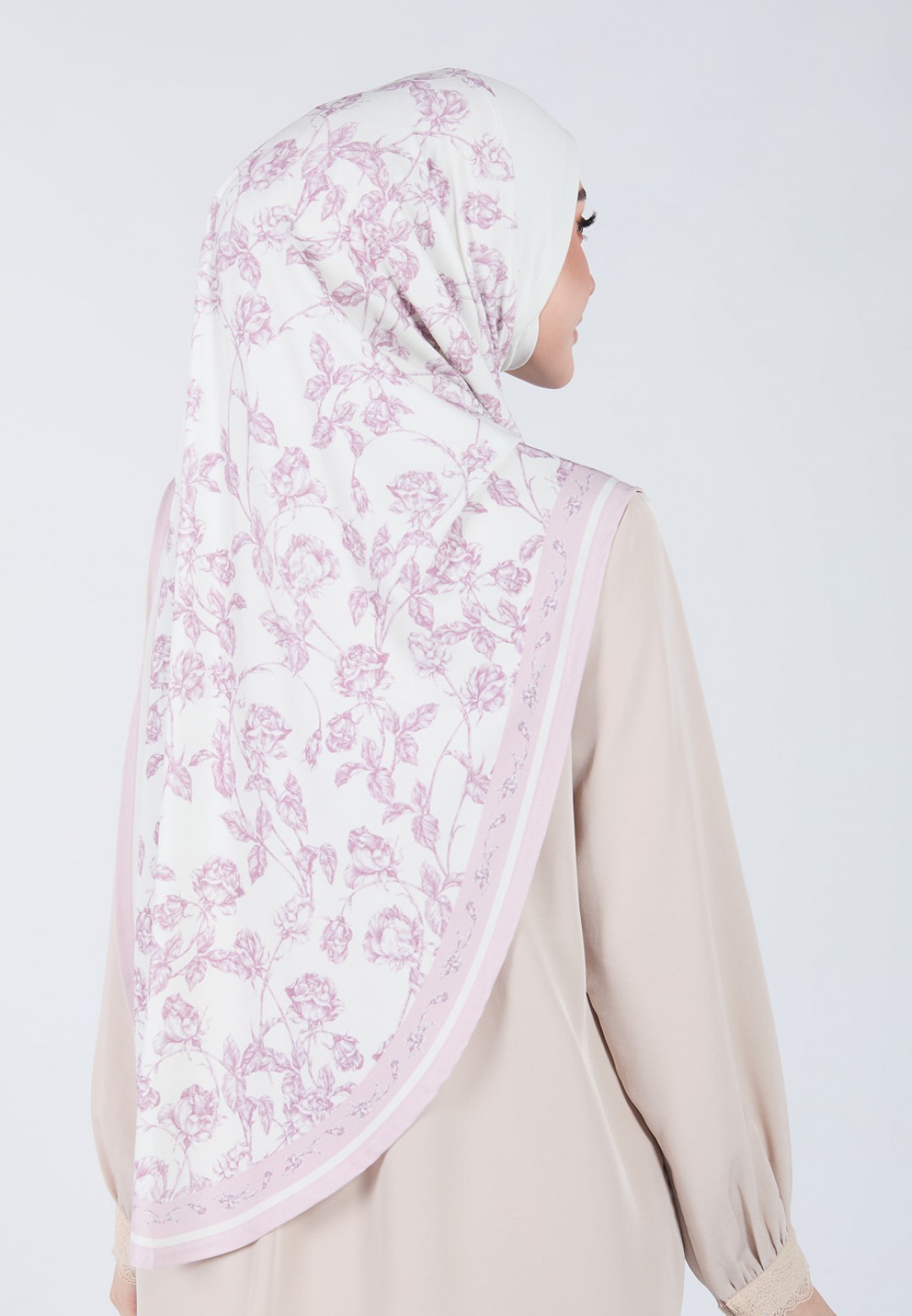 TIARA NISREEN LABUH S/A