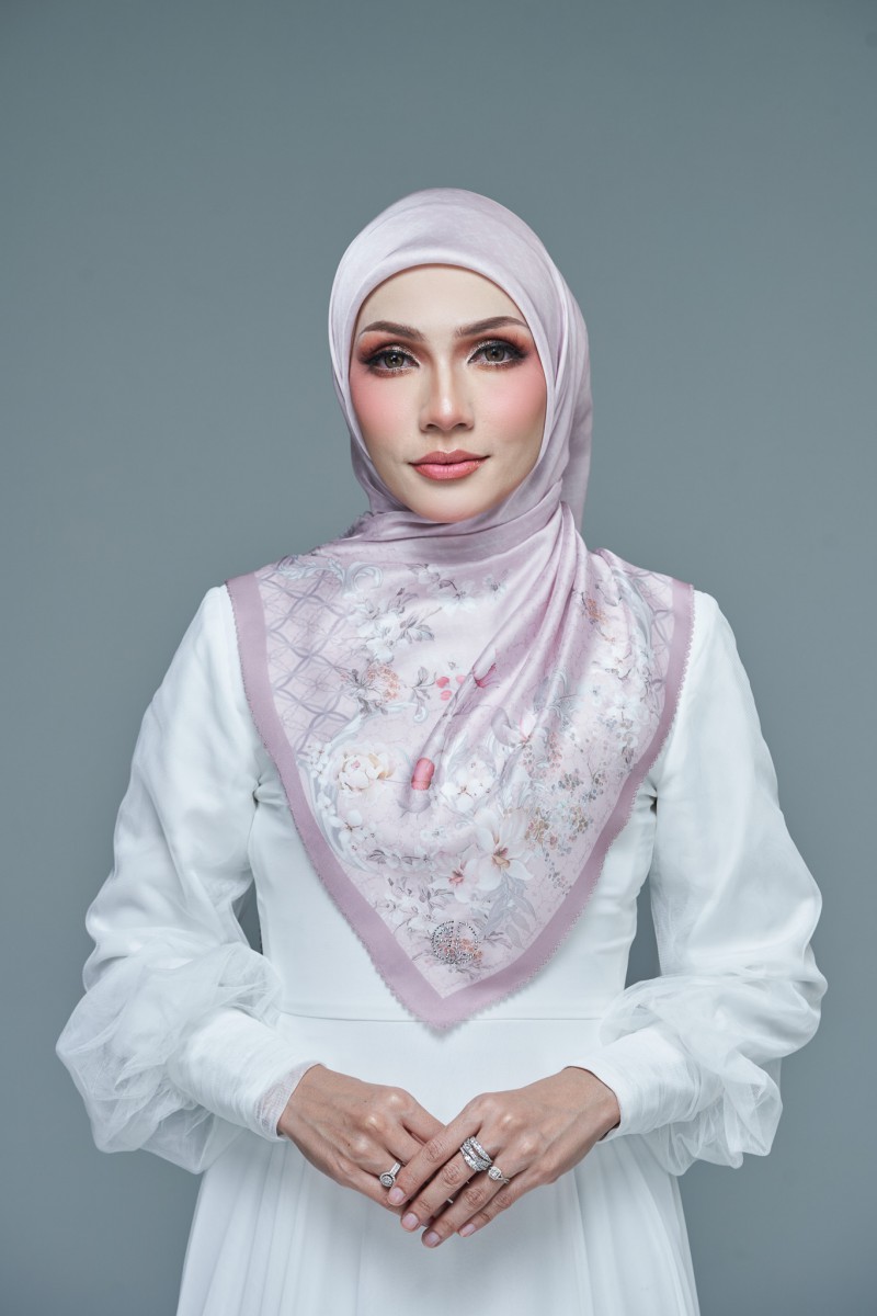 SQ ZEINA VOILE LASERCUT