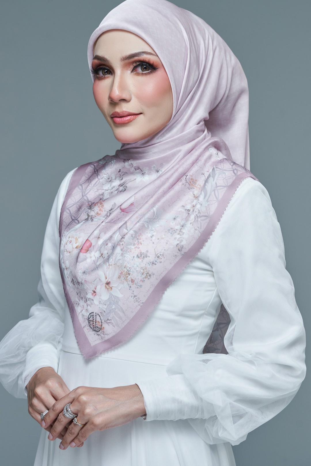 SQ ZEINA VOILE LASERCUT