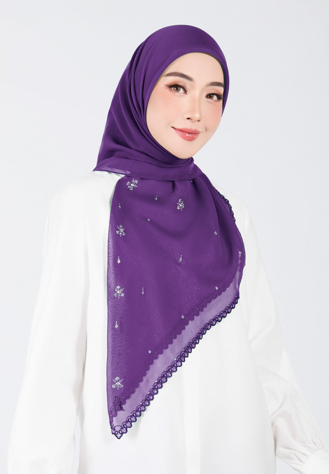 SQ ARIA GLEAM VOILE EMBROIDERY DIAMOND