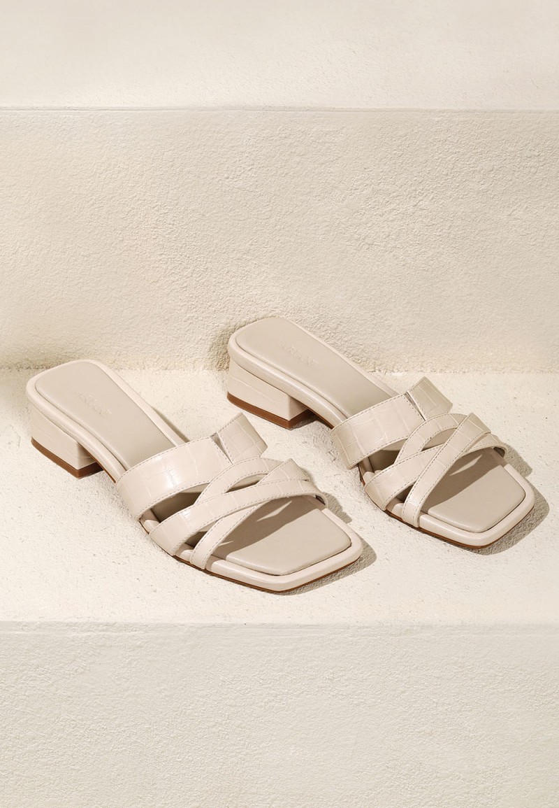 EVA BLOCK HEELS (PLAIN)